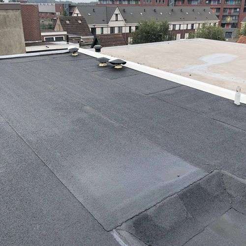 Een nieuw bitumen dak in Rhoon Een nieuw bitumen dak in Rhoon